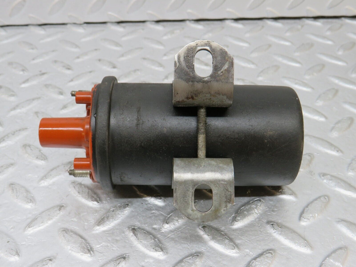 35435 Mercedes-Benz R107 280SL Coupe Ignition Coil Bosch 0001584003 0221118307