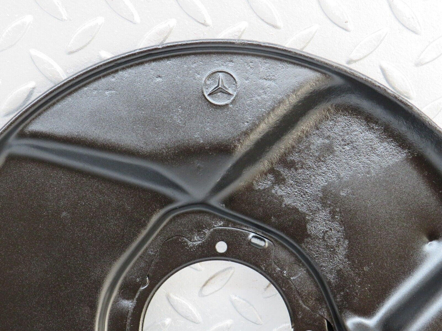 36785 Mercedes-Benz W201 190E Rear Brake Disc Protection Plate