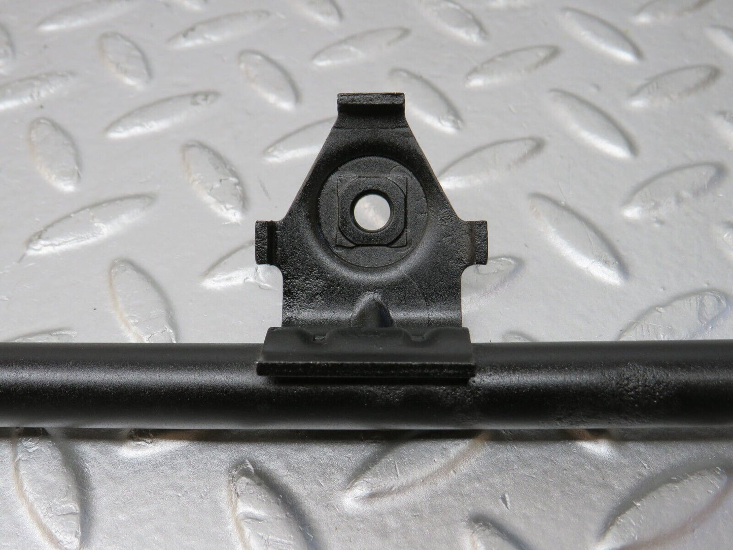 34604 Mercedes-Benz C126 380SEC Coupe Horn Bracket
