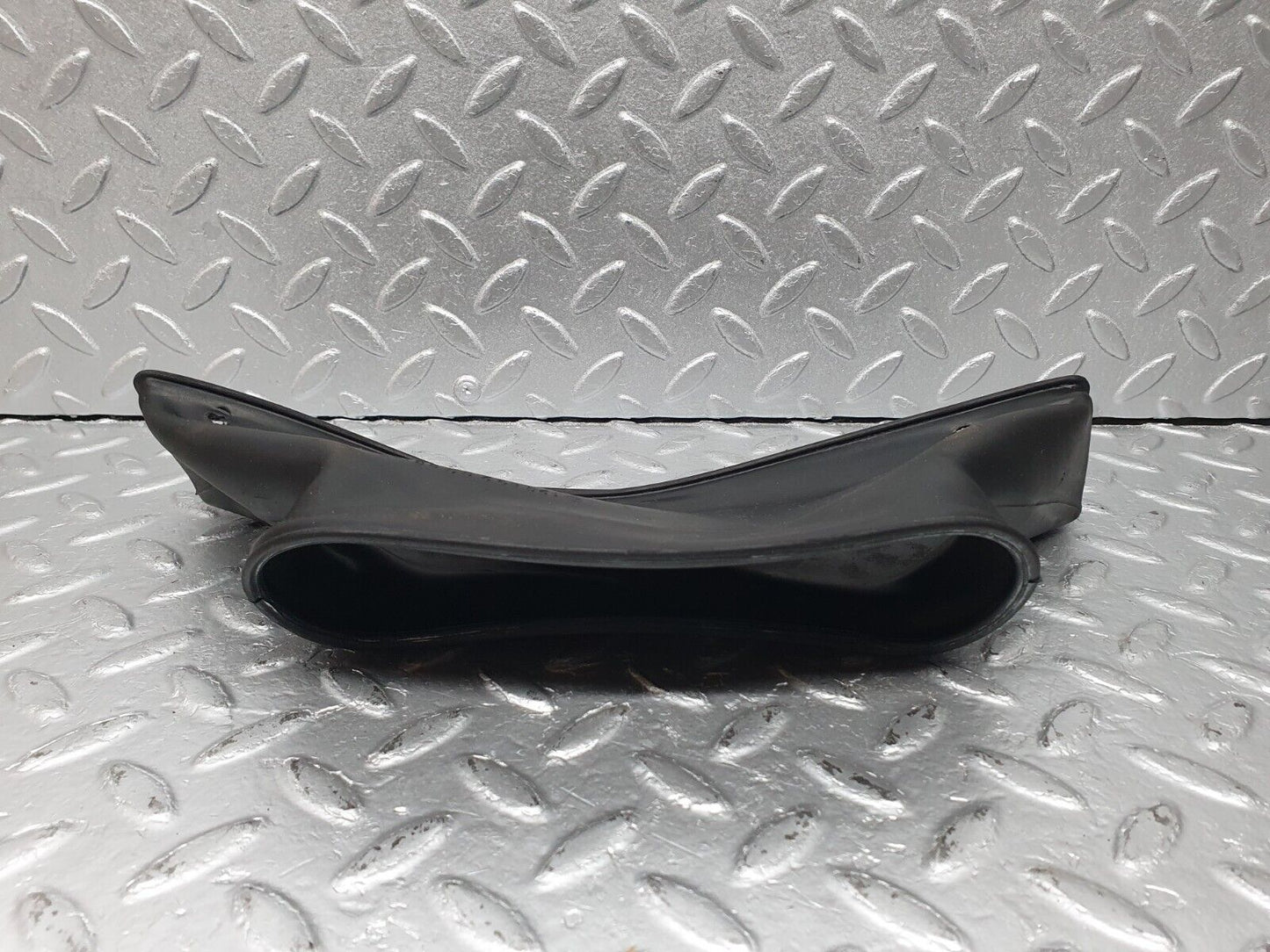 40959 Mercedes-Benz W126 300SE Heating Duct Rubber 1268320088
