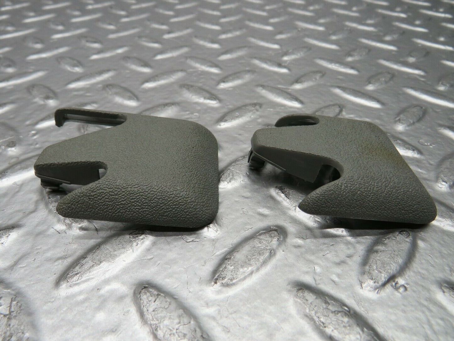 22594 Mercedes-Benz C124 E220 Front Seat Rail Trim Cover 1246842118 1246842218