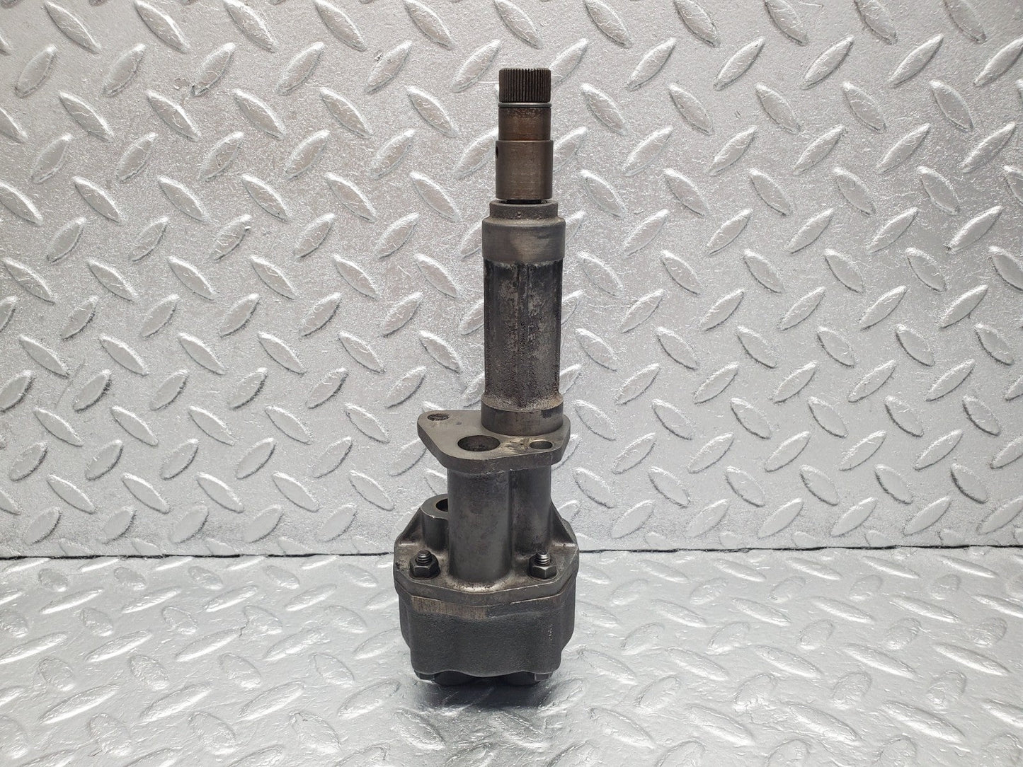 W112 oil pump used OEM