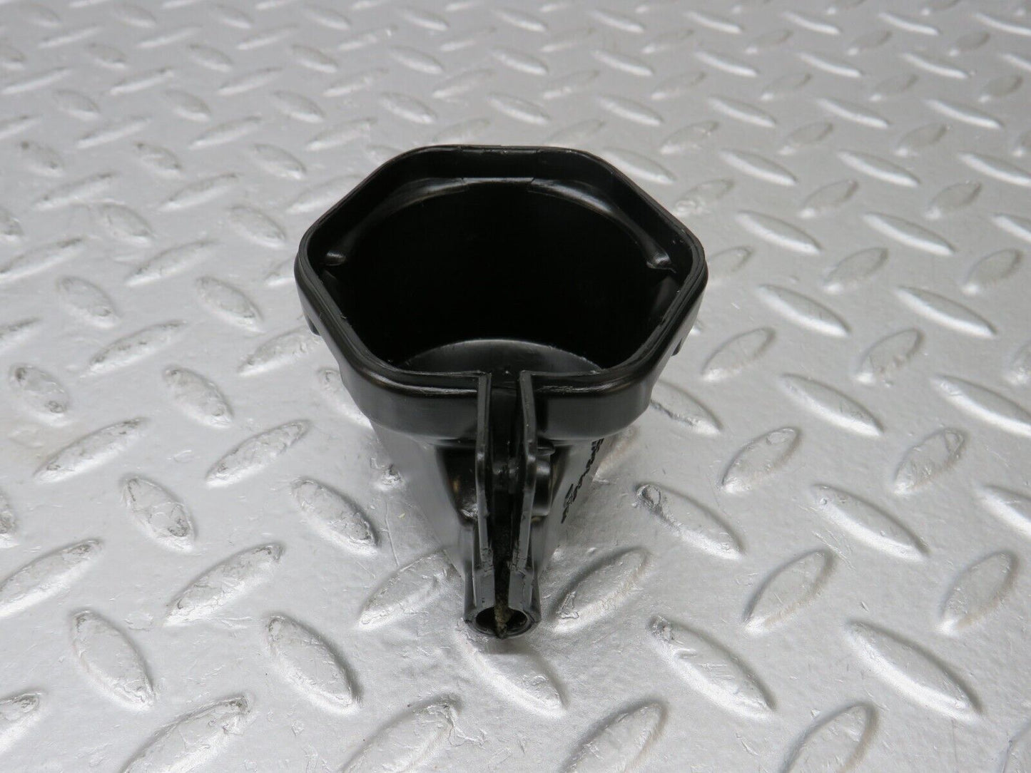 36883 Mercedes-Benz C126 420SEC Coupe Ignition Coil Cover Cap 0001582285