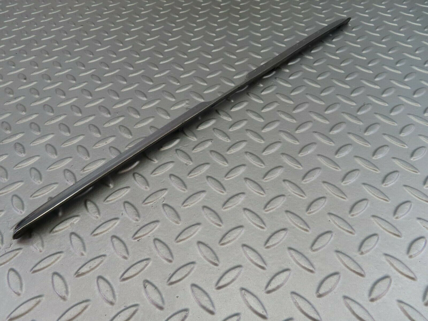 7362 Mercedes-Benz W116 450SE Boot Trunk Handle Bar Chrome 1167580102