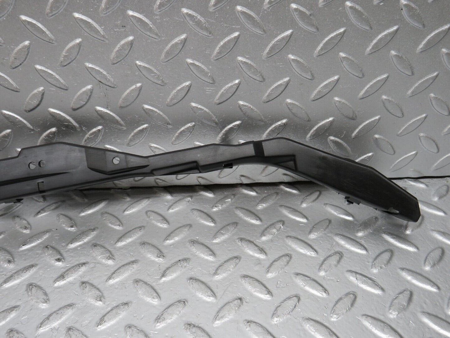 33298 Mercedes-Benz W202 C180 Front Panel Plastic Cover Trim 2026280407