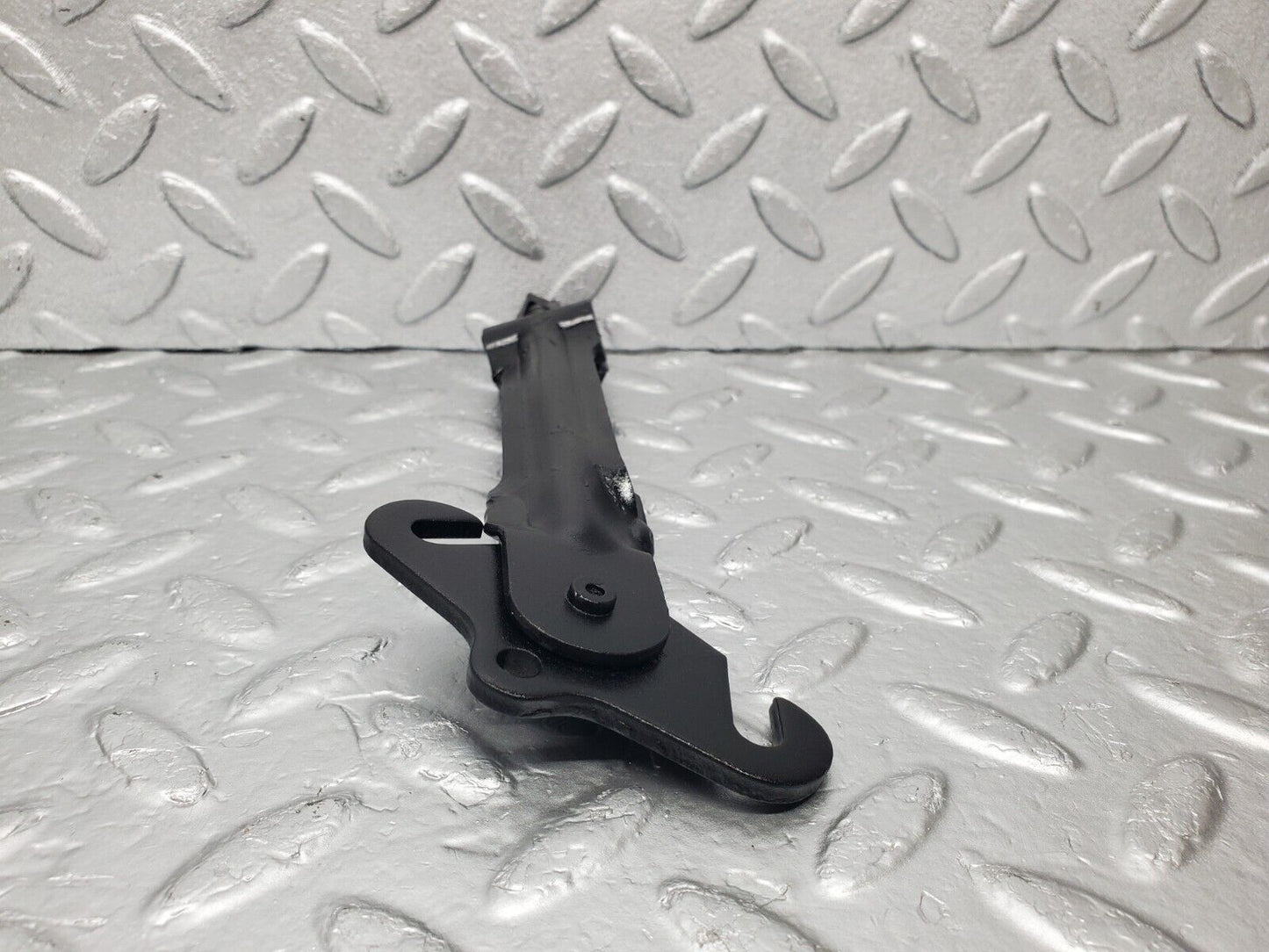 46568 Mercedes-Benz C123 280CE Coupe Handbrake Adjusting Handbrake Regulator