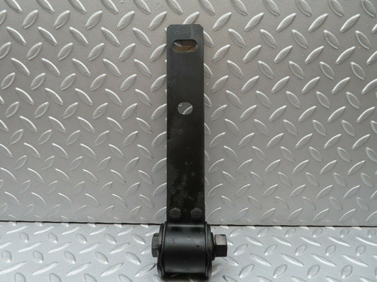 3605 Mercedes-Benz W108 280SE Stabilizer Bar Mounting Front Axle
