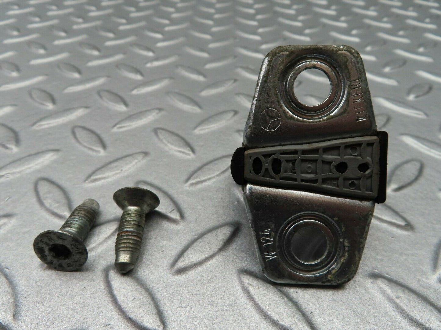 5369 Mercedes-Benz W124 230E Door Lock Latch