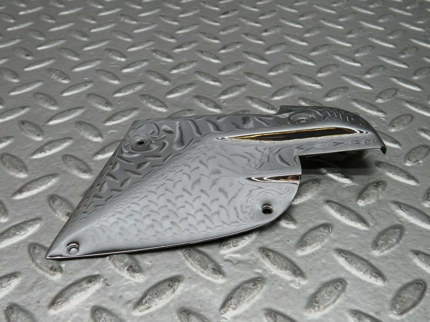 22746 Mercedes-Benz C107 450SLC Coupe B Pillar Chrome Cover Plate Left Side