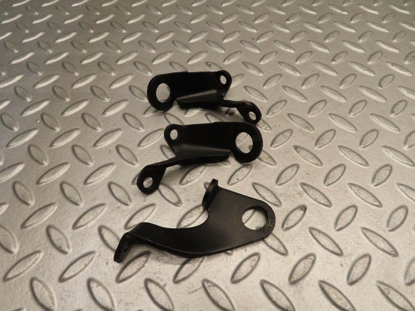 11783 Mercedes-Benz R107 450SL Engine Lifting Eyes Hooks