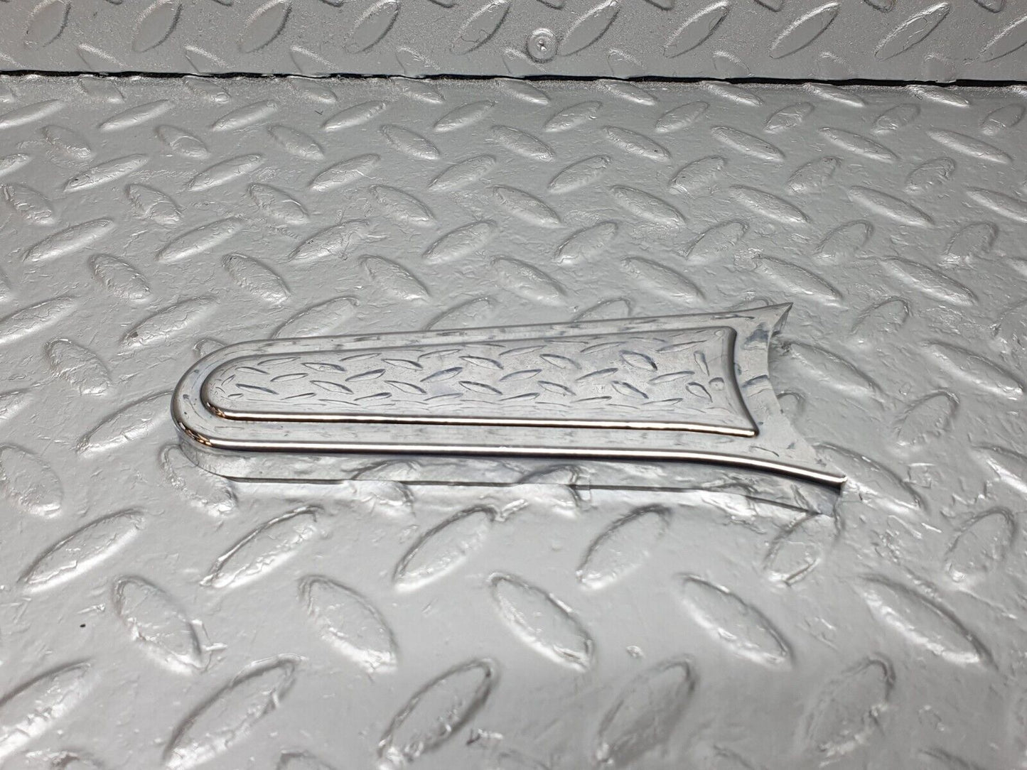 43084 Mercedes-Benz W108 280SE Front Seat Side Cover Trim Right 1089130628