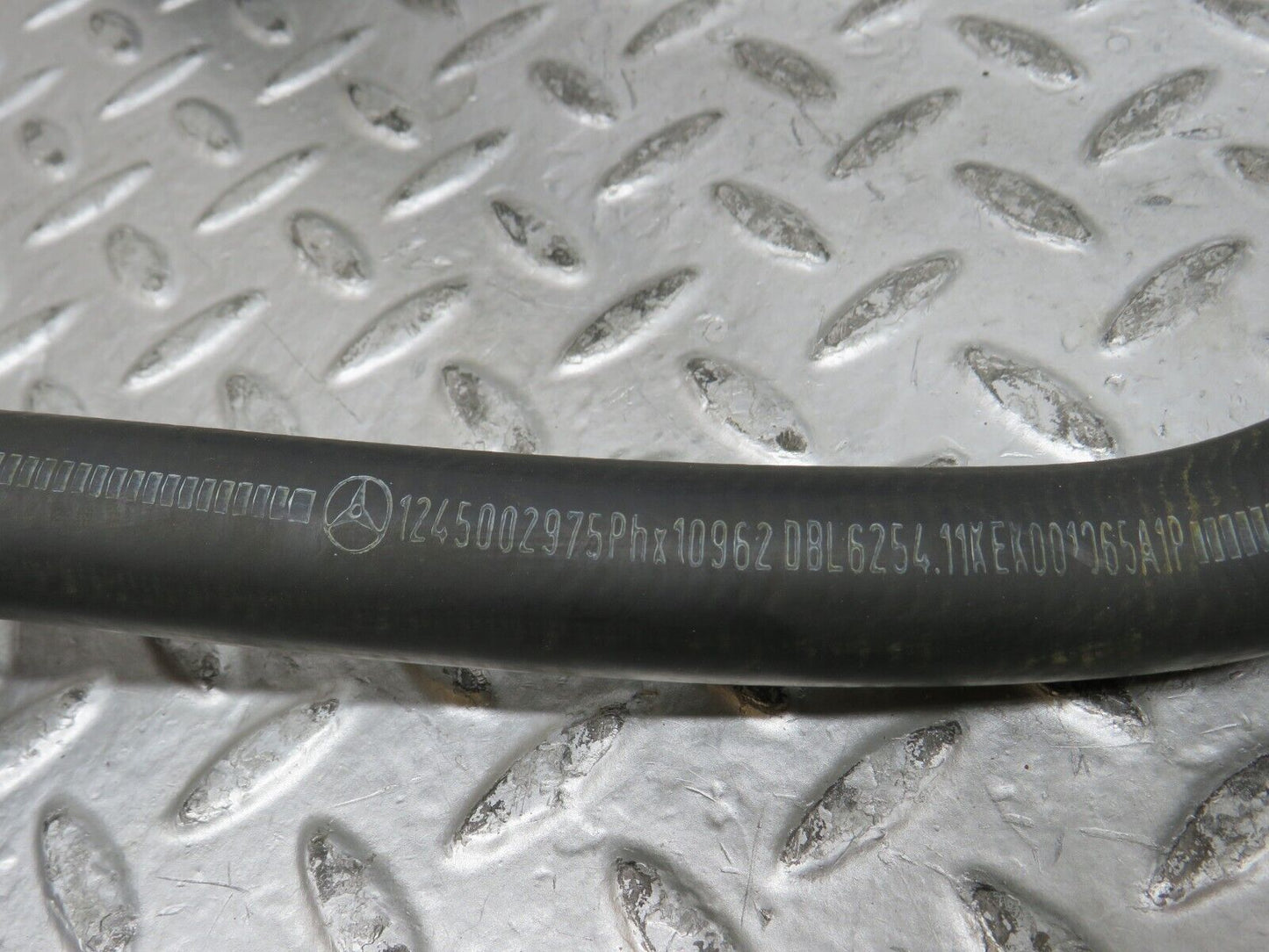 29006 Mercedes-Benz C124 320CE Coupe Cooling Water Hose 1245002975