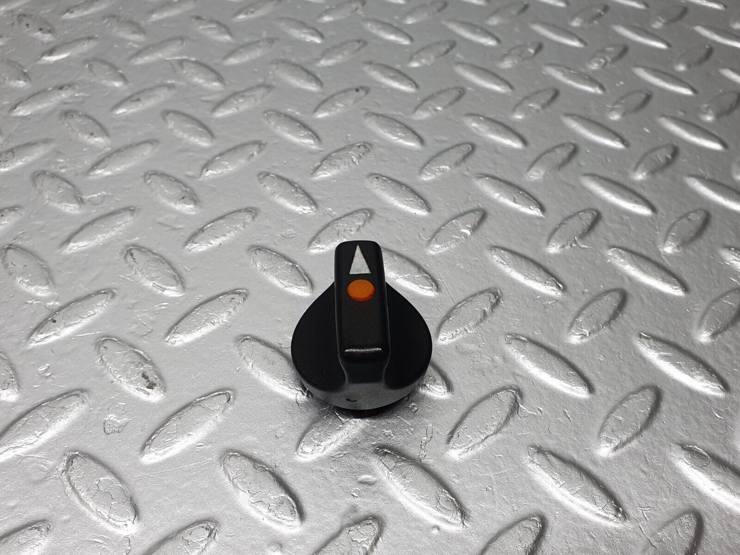 40767 Mercedes-Benz W123 300D Headlight Switch Knob 1265400083