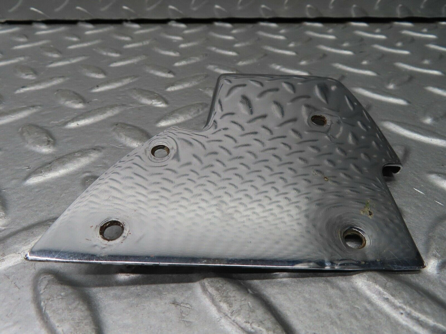 20922 Mercedes-Benz W114 250CE Coupe B Pillar Chrome Cover Right Side