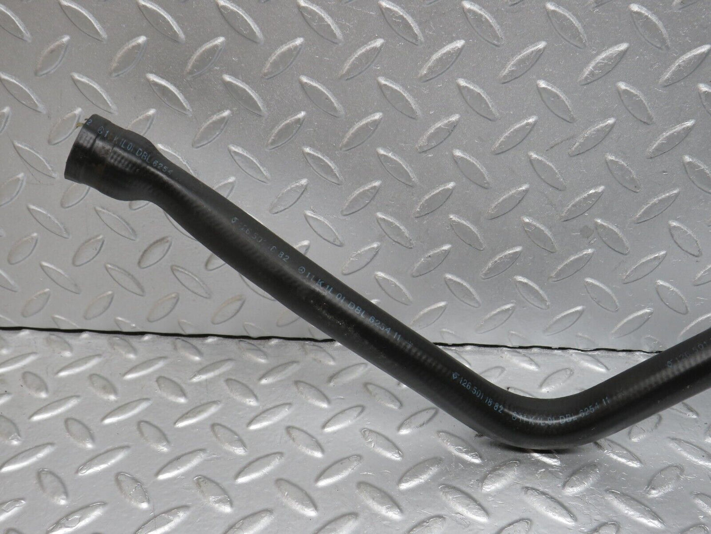 39216 Mercedes-Benz R107 500SL Engine Coolant Hose Pipe 1265011882