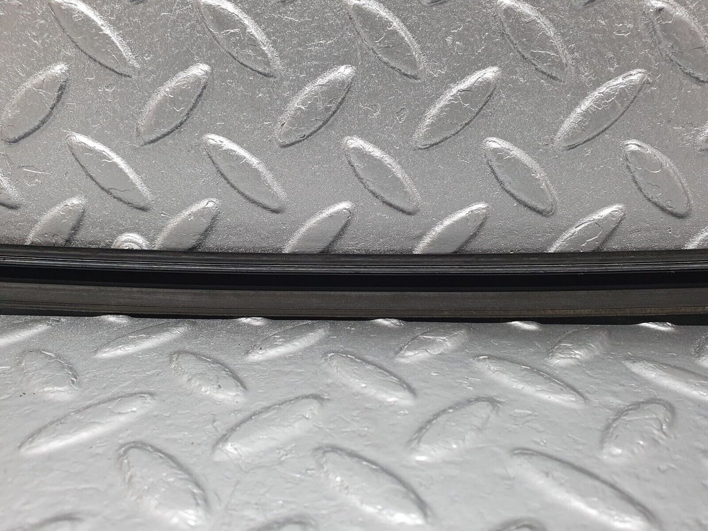 42109 Mercedes-Benz W202 C200 Rear Windscreen Lower Trim