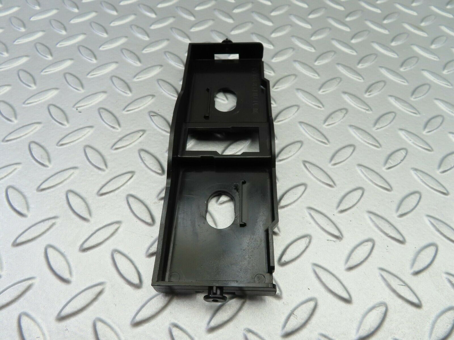 6471 Mercedes-Benz S124 E220 Wagon Heating Regulator Holder Reinforcement 1248330214