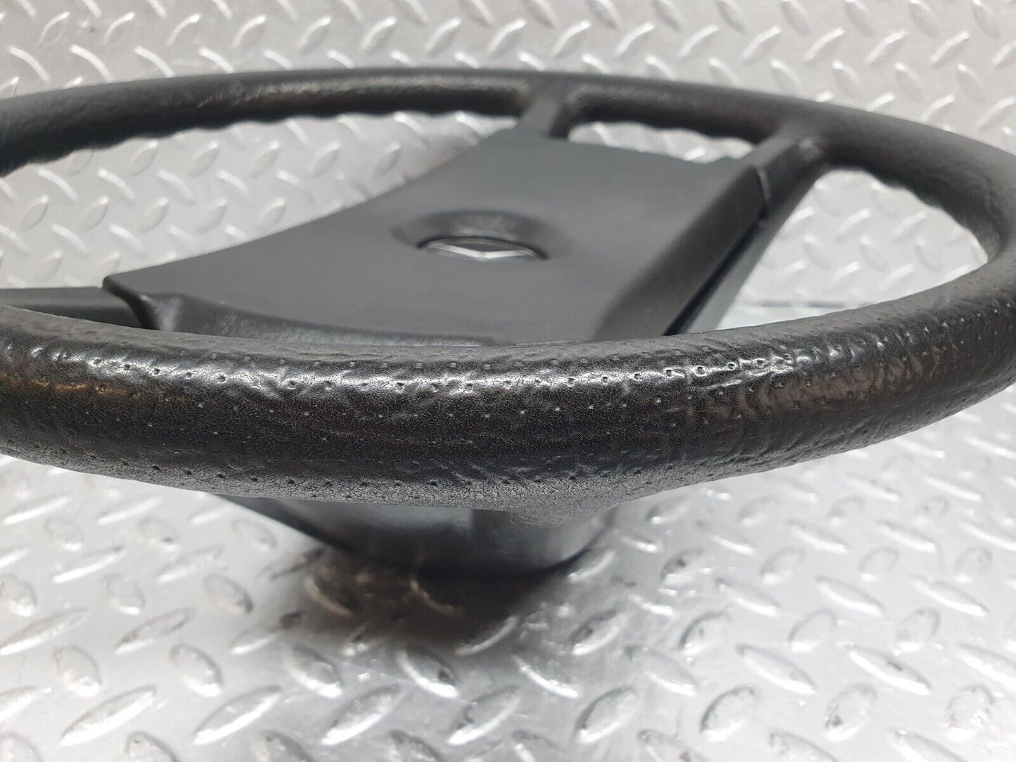 43887 Mercedes-Benz C123 230CE Coupe Steering Wheel 1264640017