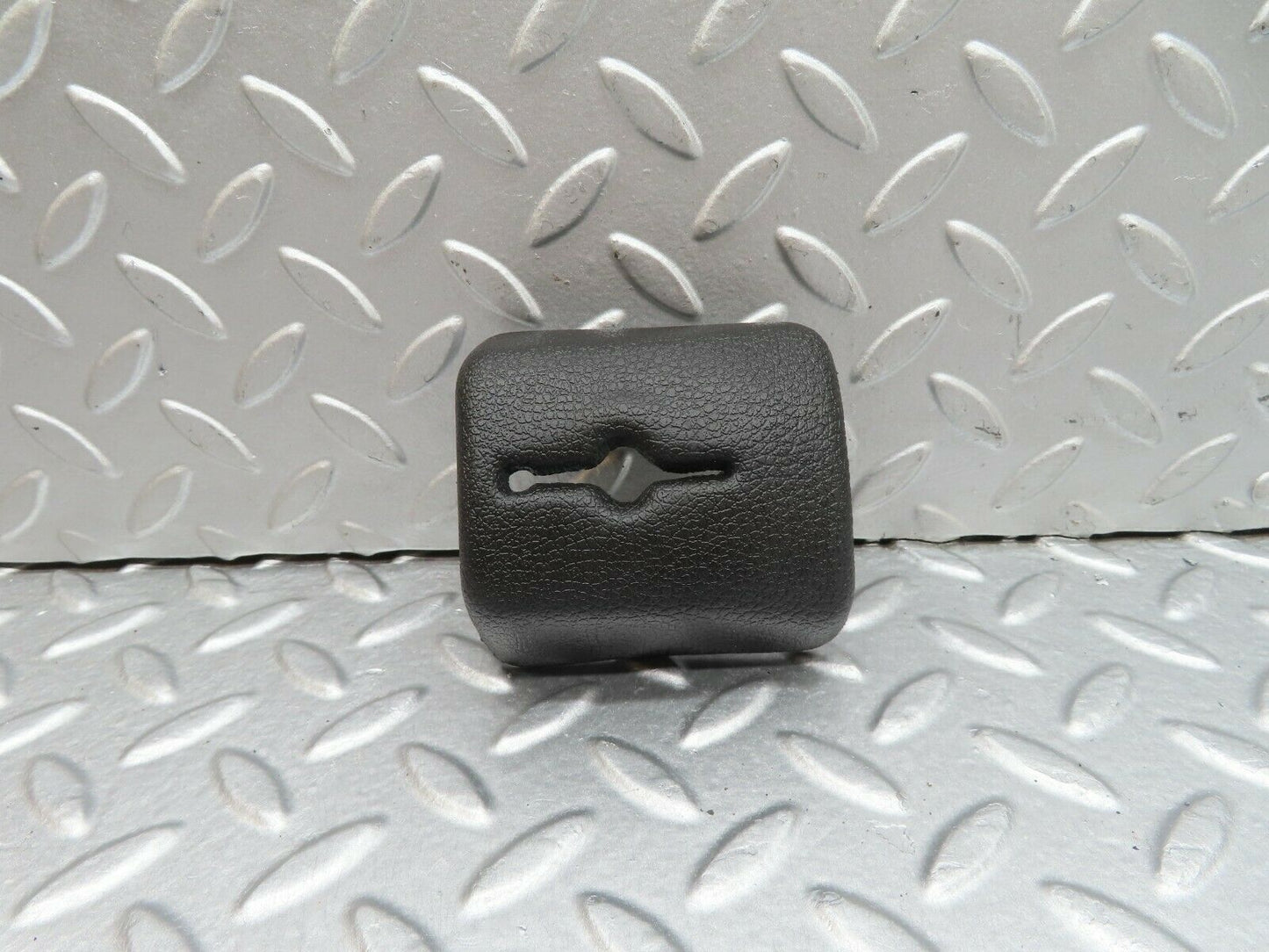 18007 Mercedes-Benz W123 200 Indicator Wiper Stalk Rubber Surround 1234620996