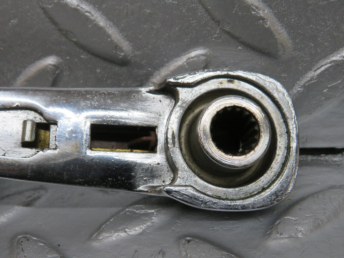 40089 Mercedes-Benz R107 350SL Coupe Window Lifter Crank Handle
