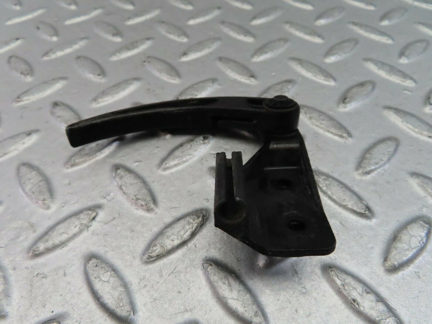 9675 Mercedes-Benz C123 280CE Coupe Hood Opener Bonnet Opener Release