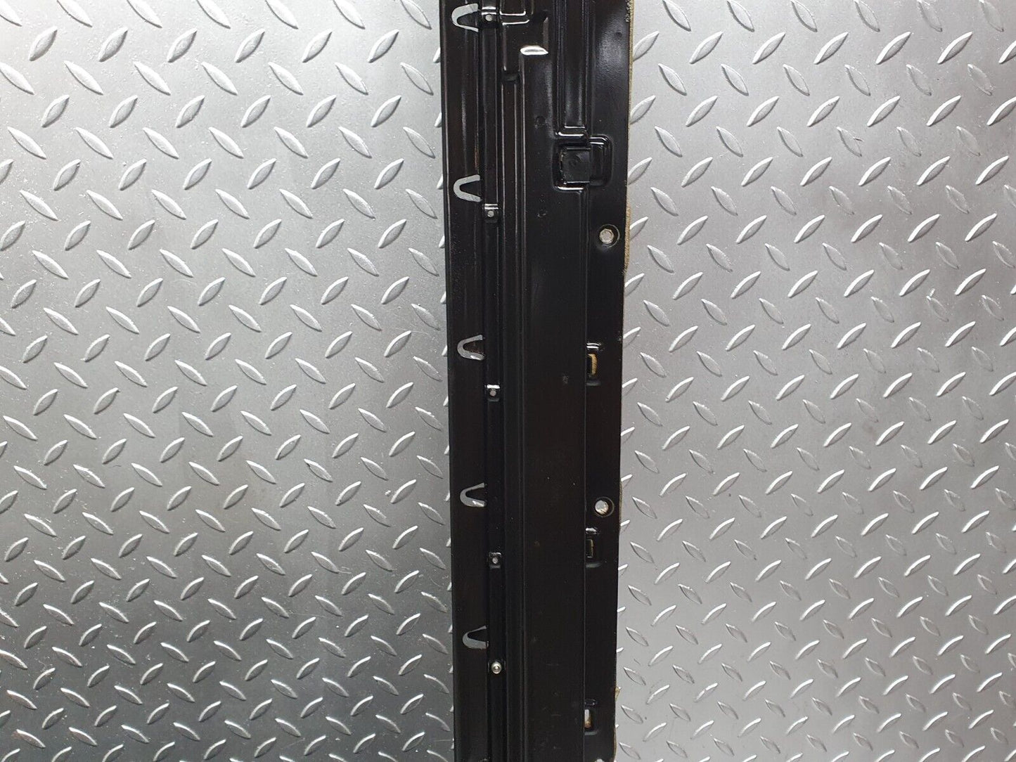 41142 Mercedes-Benz W126 300SE Power Sunroof Frame