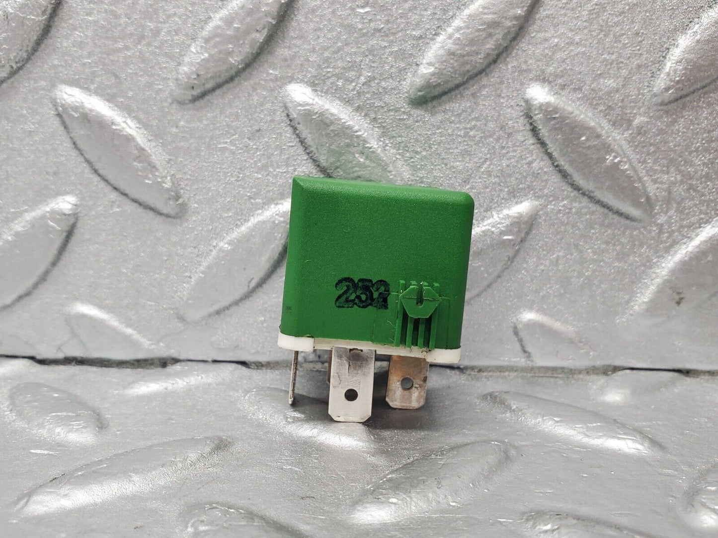 46793 Mercedes-Benz R129 320SL Coupe Multi Purpose Relay 0025422319