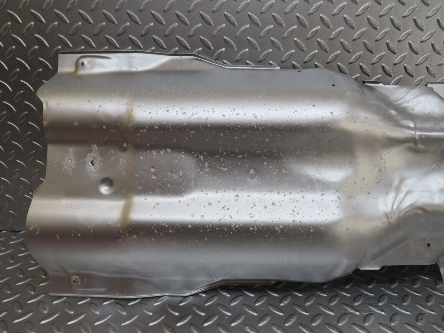 24715 Mercedes-Benz W140 S320 Exhaust Heat Shield