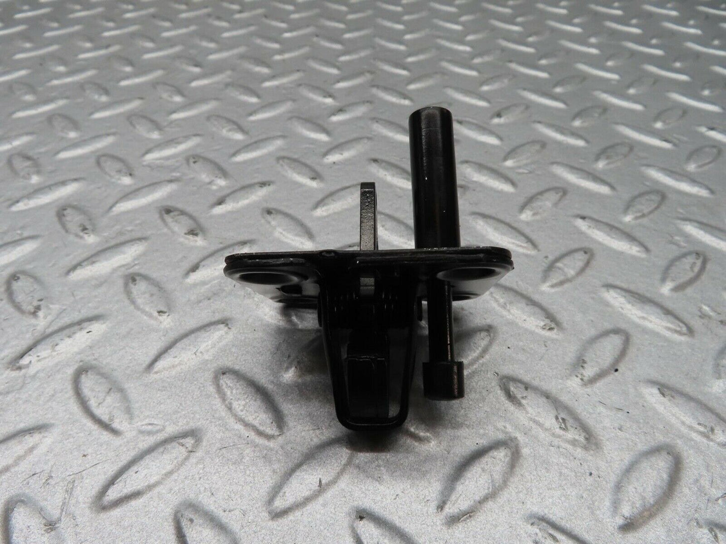 14292 Mercedes-Benz W116 350SE Bonnet Lock Catch