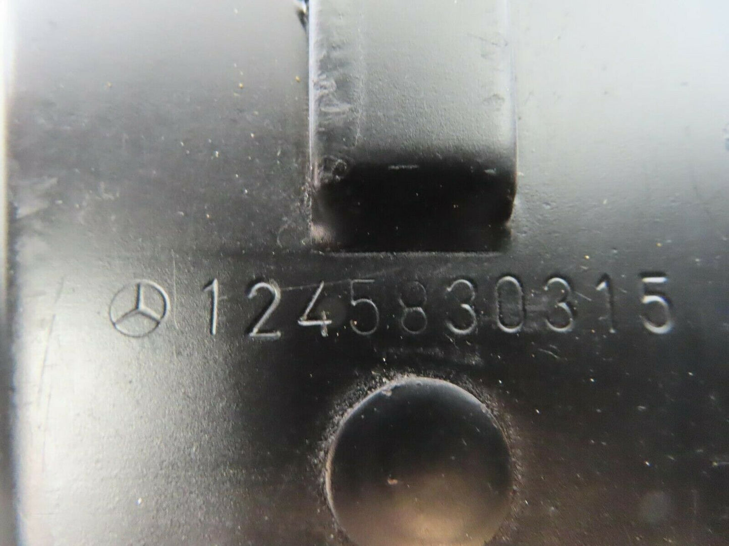 9499 Mercedes-Benz C124 300CE Coupe Car Jack 1245830315