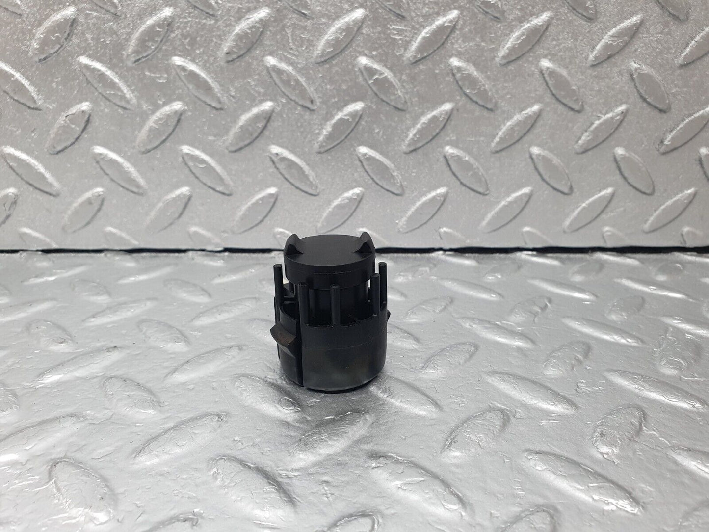 43545 Mercedes-Benz C126 380SEC Coupe Kick Down Switch 0015456314