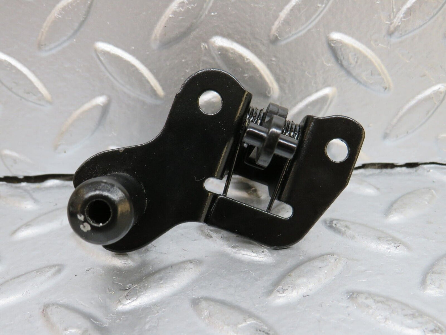 29442 Mercedes-Benz W124 230E Bonnet Lock Catch 1248800260