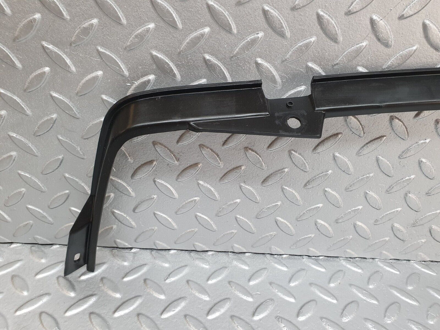 42548 Mercedes-Benz R129 320SL Coupe Bonnet Grill Surround Trim 1298880073