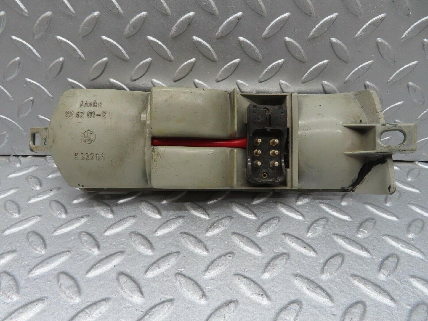 12976 Mercedes-Benz W111 220SE Left Tail Light Cover Bulb Holder