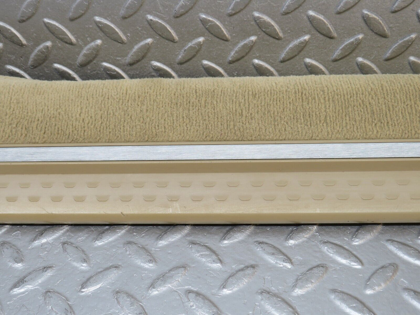 38285 Mercedes-Benz R129 280SL Coupe Left Door Sill Cover Beige 1296800135