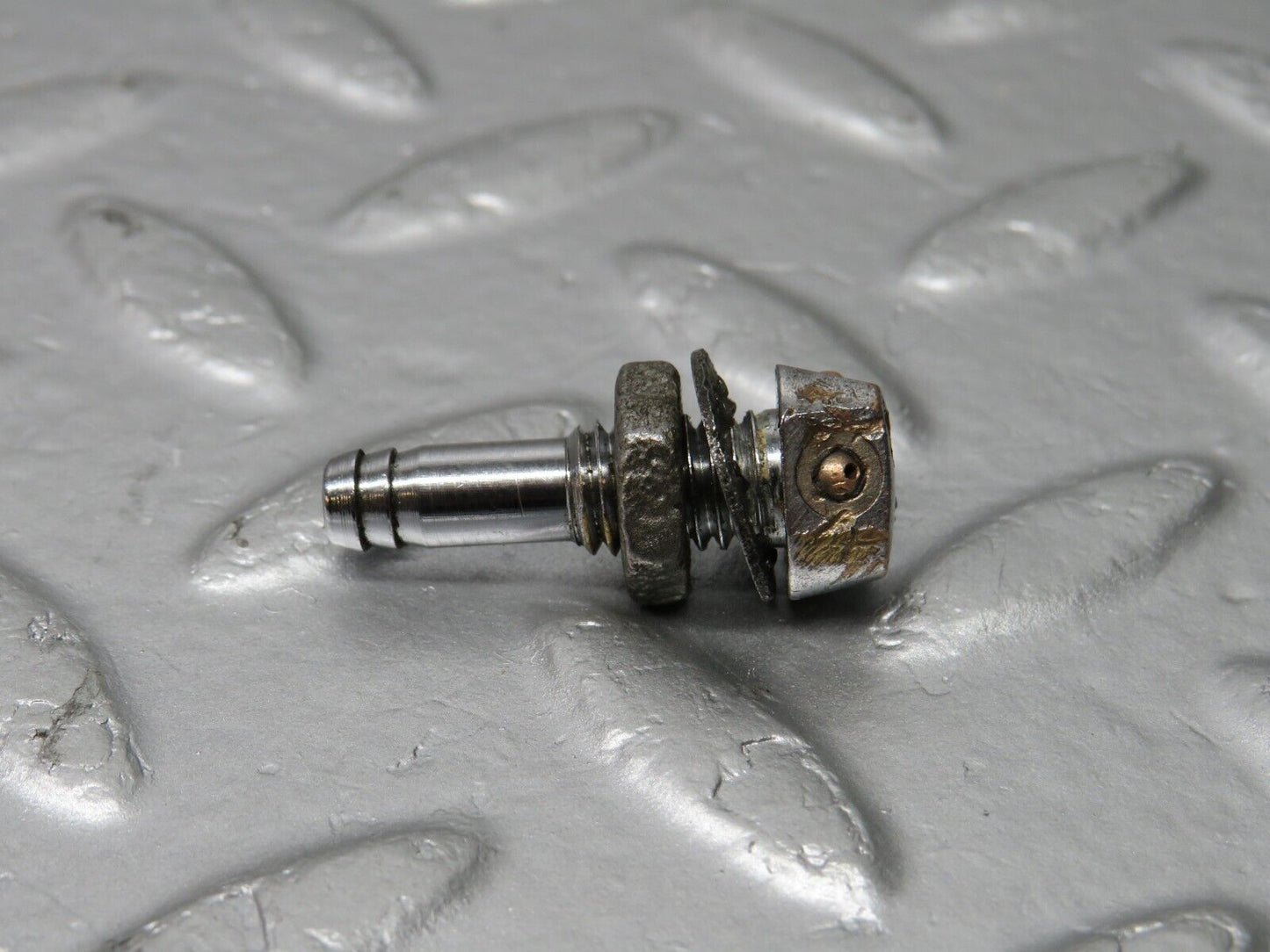 40478 Mercedes-Benz W110 230 Windscreen Washer Nozzle