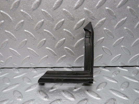 39172 Mercedes-Benz R107 500SL Front Left Rubber Window Guide 1077250125