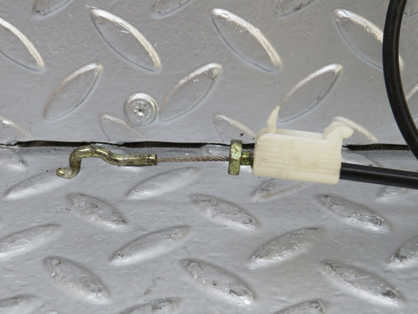 26446 Mercedes-Benz C124 220CE Coupe Door Lock Cable