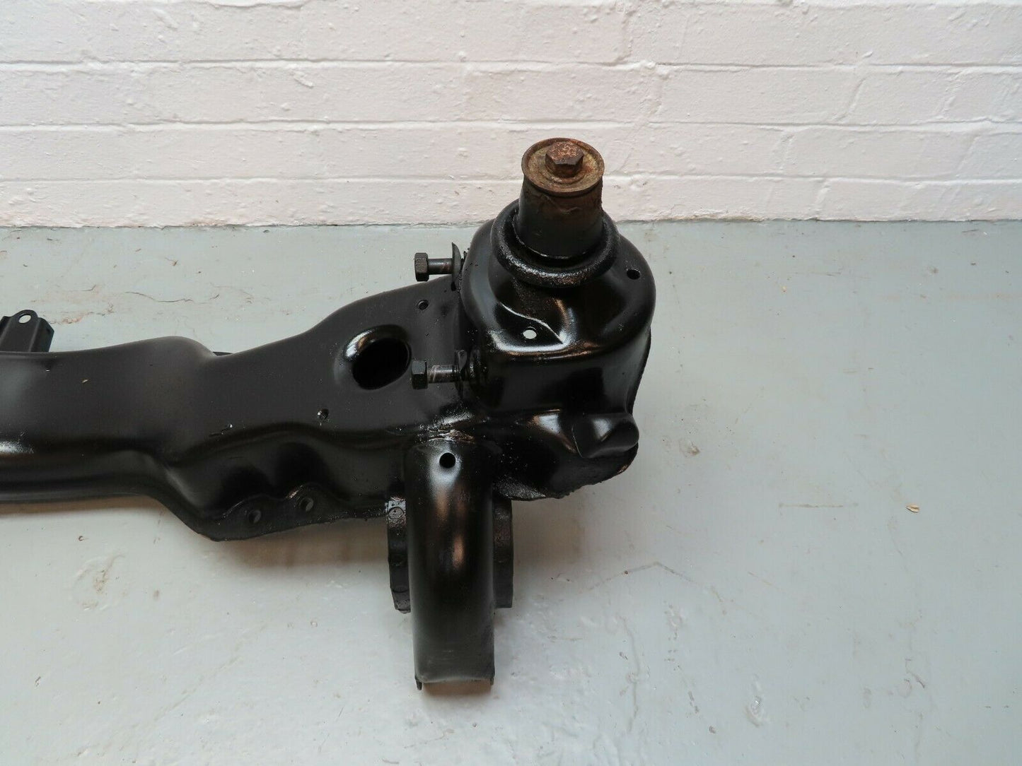 3565 Mercedes-Benz W108 280SE Front Subframe Engine Carrier Cradle