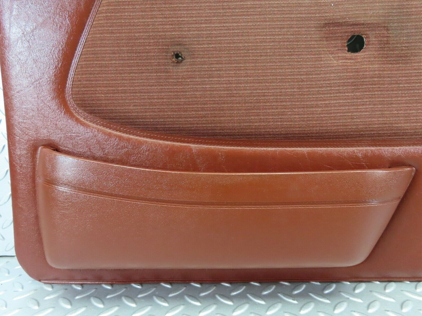 7602 Mercedes-Benz S123 230TE Wagon Front Right Door Card