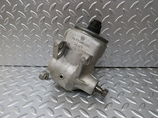 25584 Mercedes-Benz W123 200 Power Steering Pump 1264601380