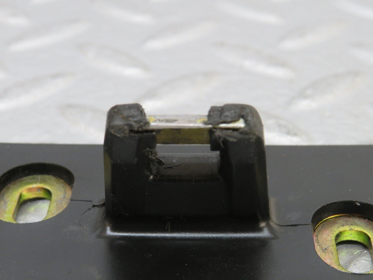 24930 Mercedes-Benz W140 S320 Trunk Lock Latch