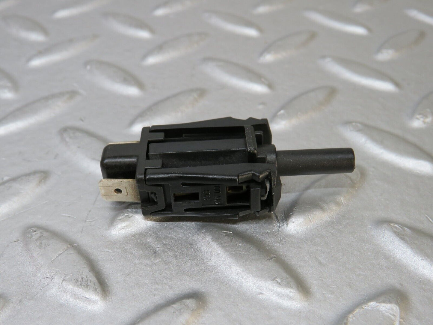 36917 Mercedes-Benz C126 420SEC Coupe Door Contact Switch 3x 0015458714
