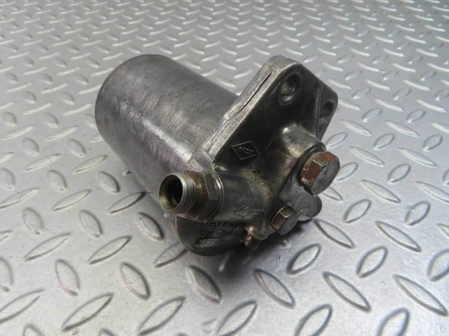 8308 Mercedes-Benz W109 Fuel Filter Knecht FB602