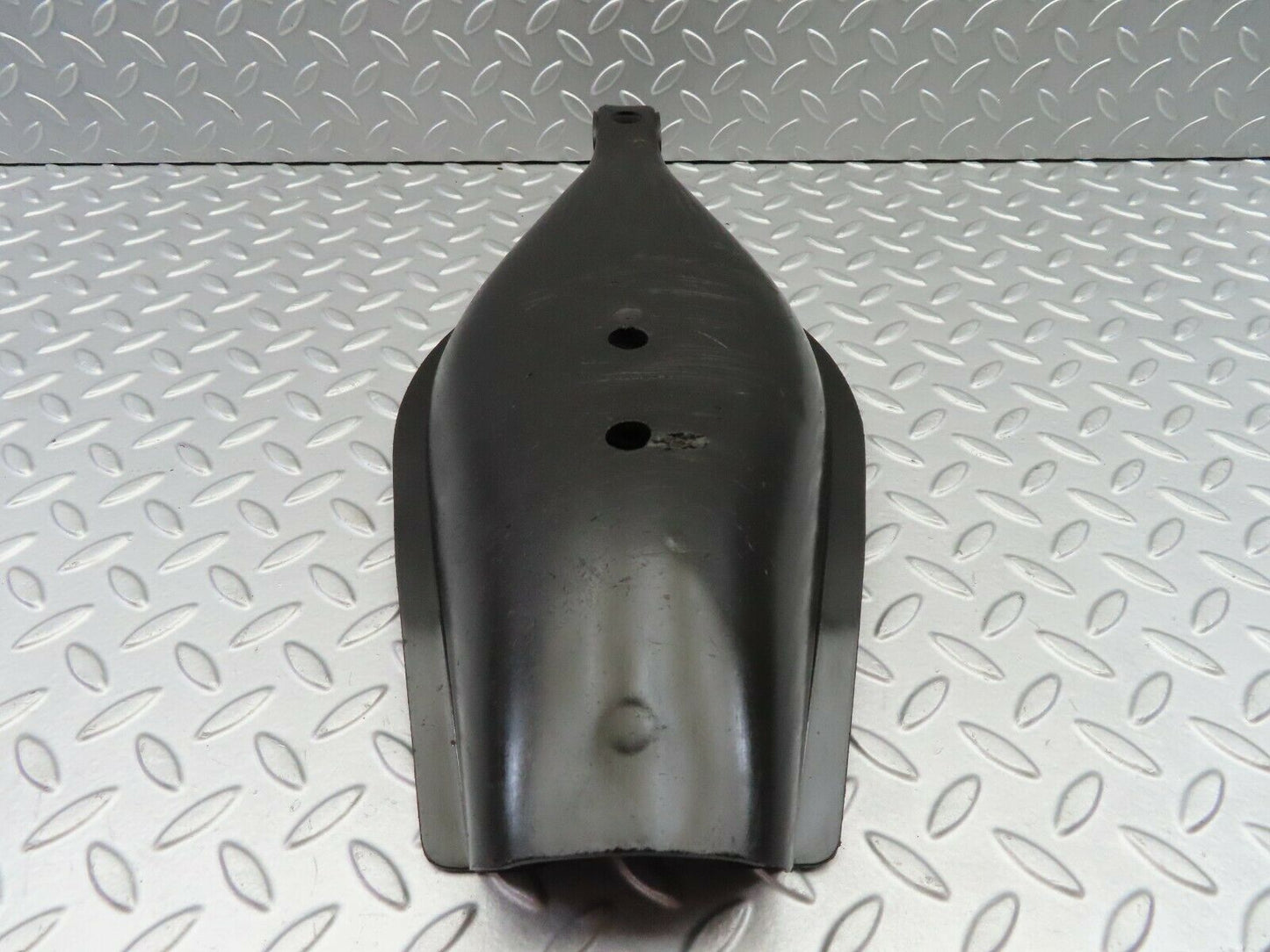6717 Mercedes-Benz S124 E220 Wagon Rear Control Arm Cover  1243520188