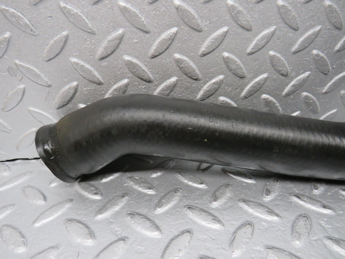 39179 Mercedes-Benz R107 500SL Lower Radiator Hose Pipe 1075011482