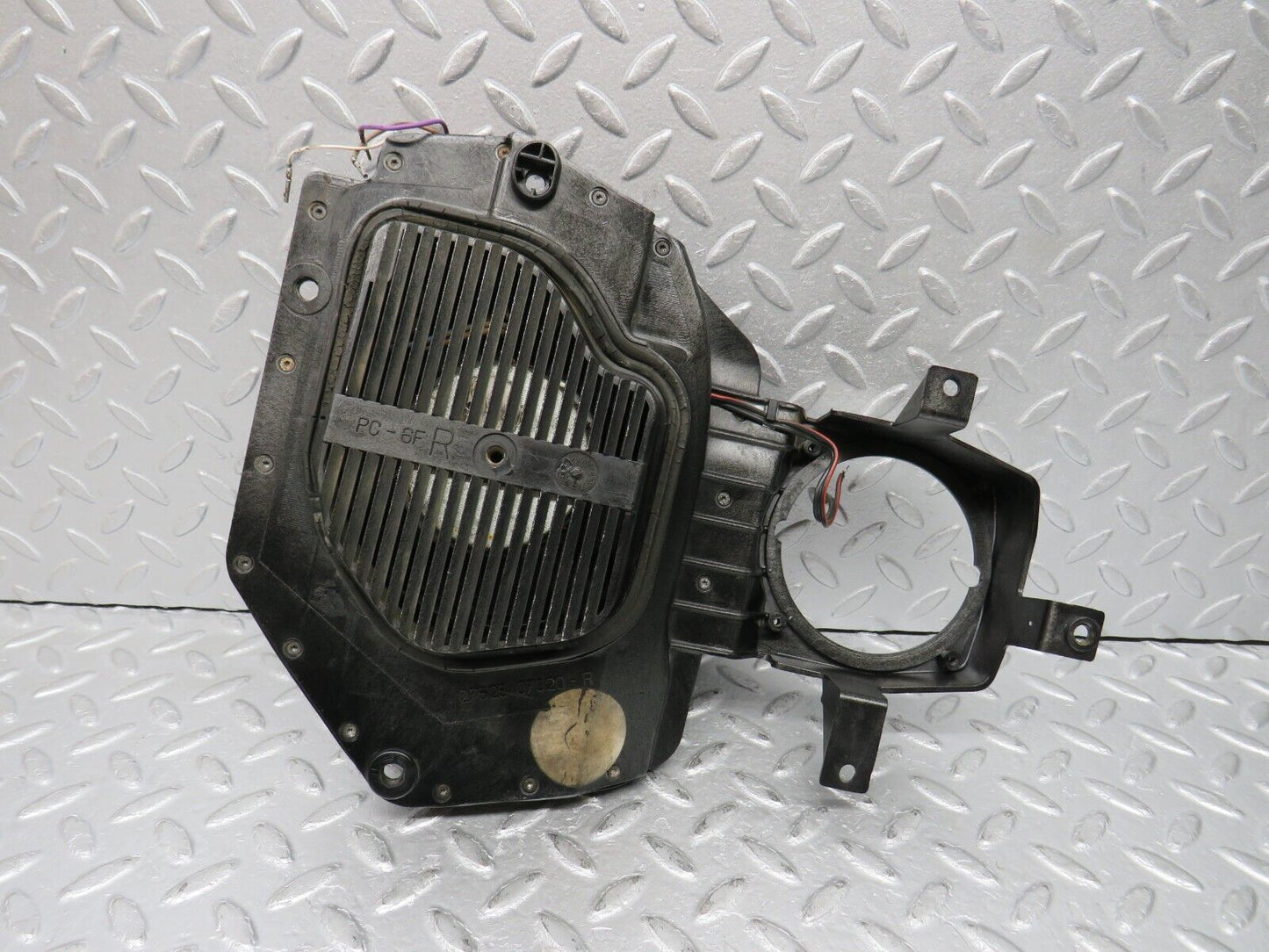 38444 Mercedes-Benz R129 280SL Coupe Right Door Speaker 1298201002