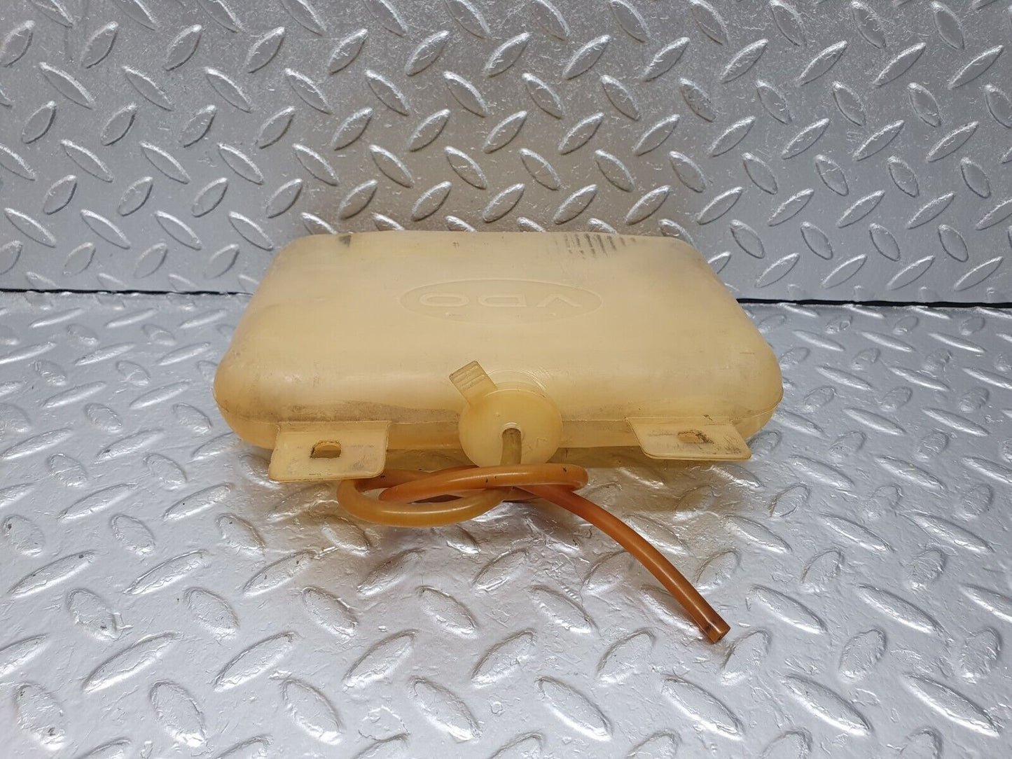 43138 Mercedes-Benz W108 280SE Windscreen Washer Fluid Reservoir With Cap