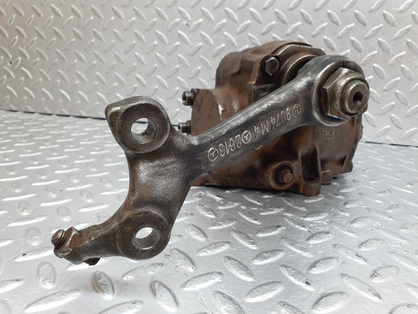 43863 Mercedes-Benz C126 380SEC Coupe Steering Box Steering Rack 1264610501