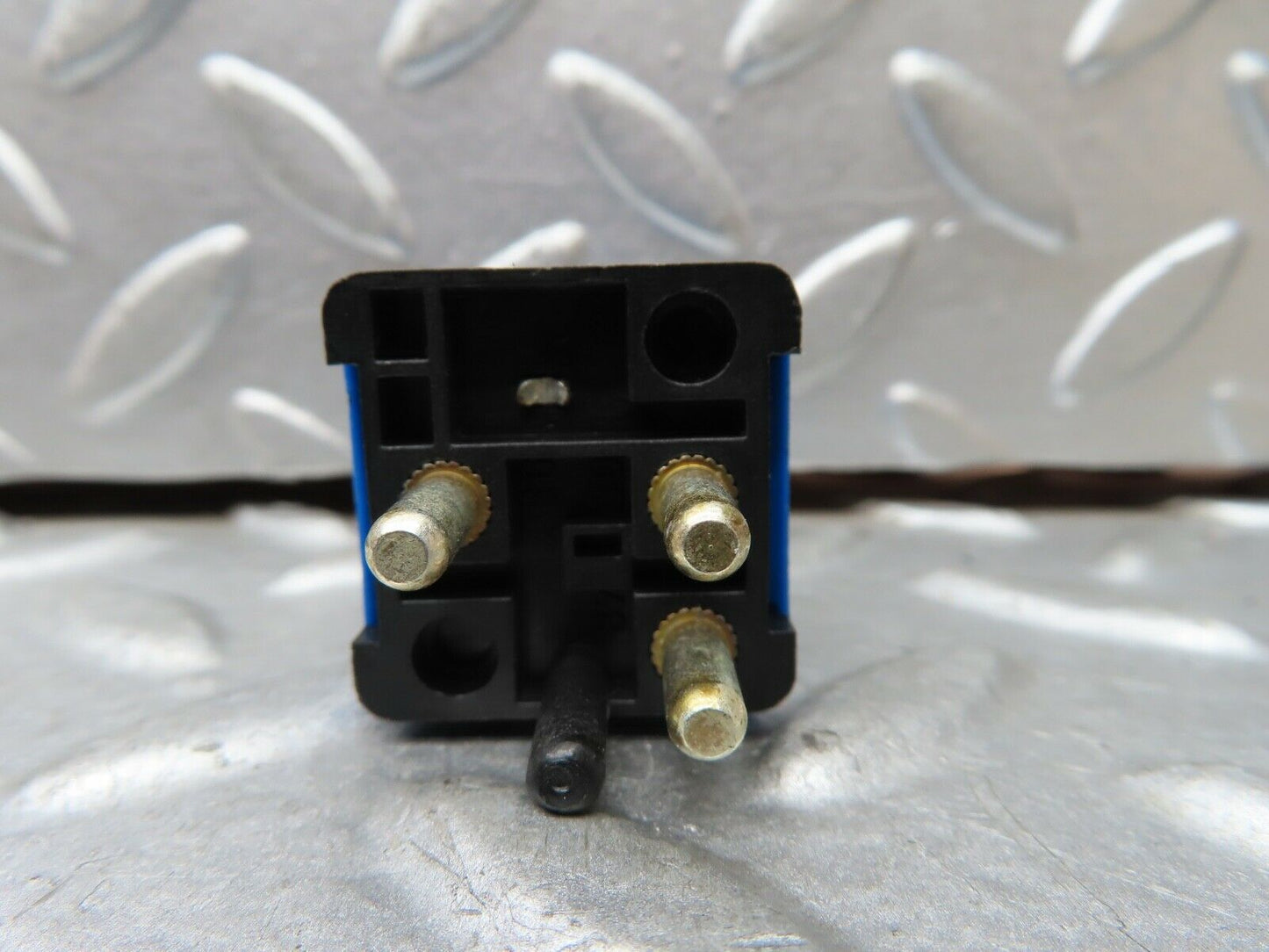 19715 Mercedes-Benz C140 CL420 Coupe Multi Purpose Relay 0015429919